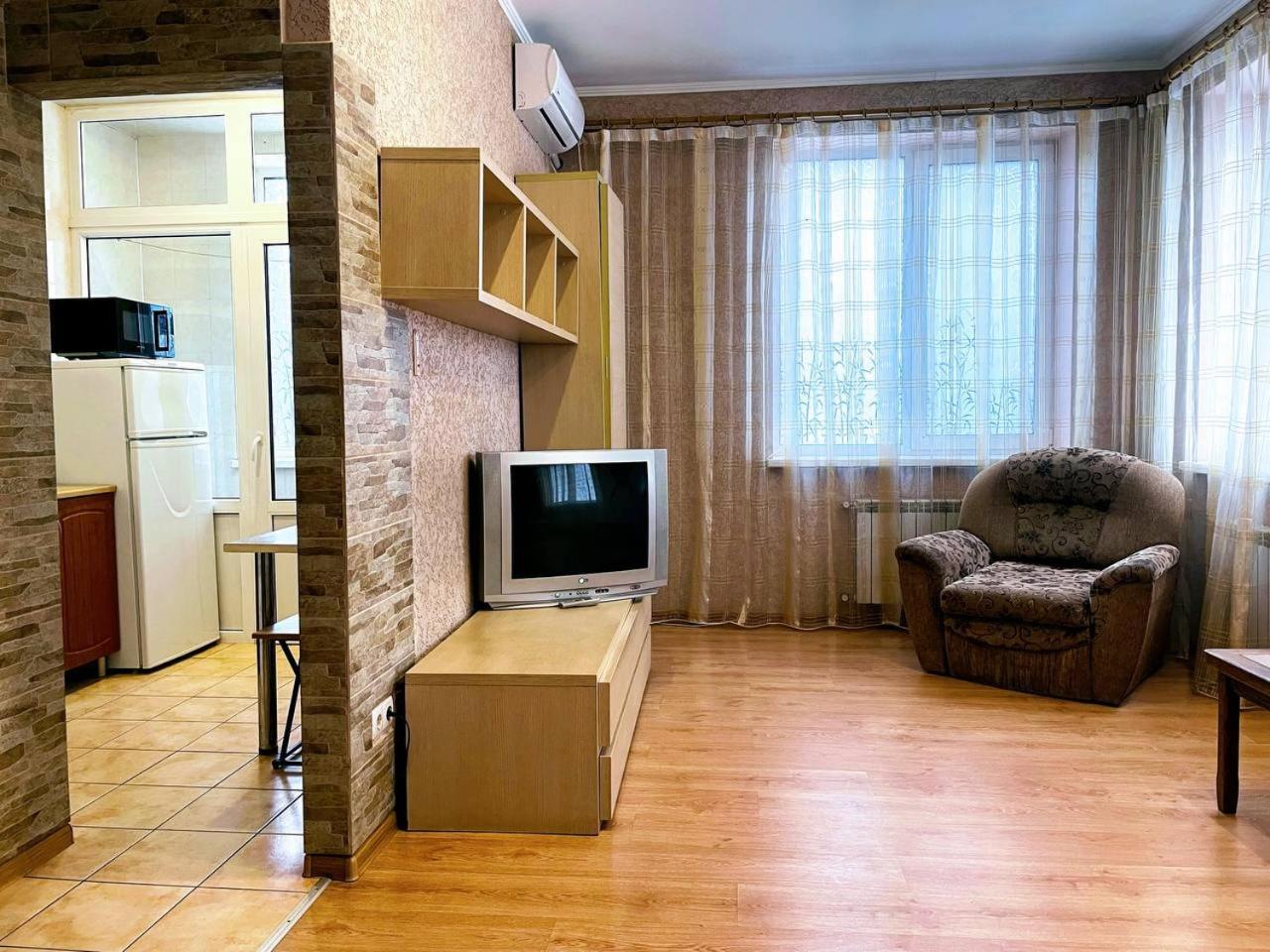 Апартаменты в центре Кривого Рога Кривой Рог Экстерьер фото