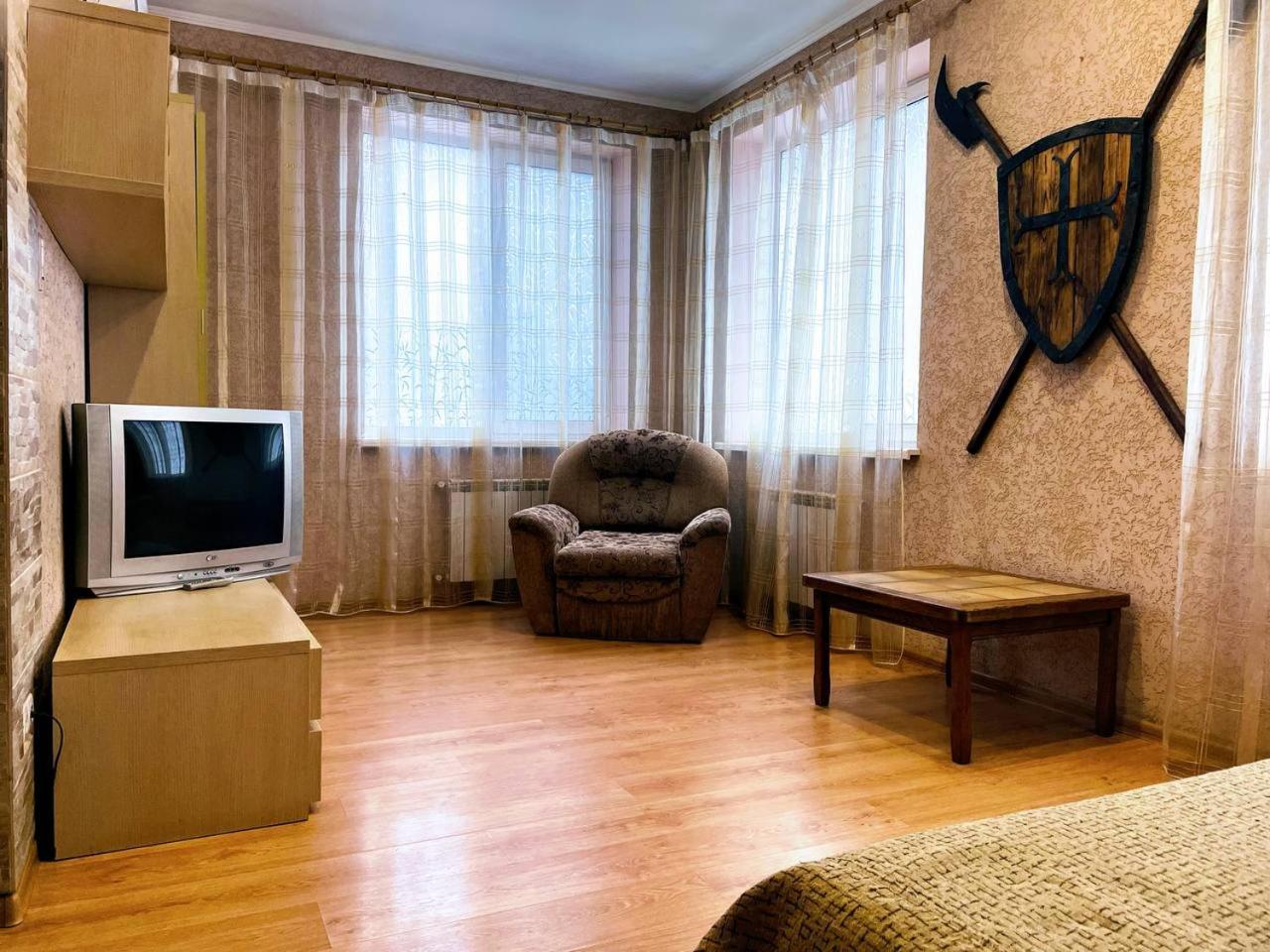 Апартаменты в центре Кривого Рога Кривой Рог Экстерьер фото
