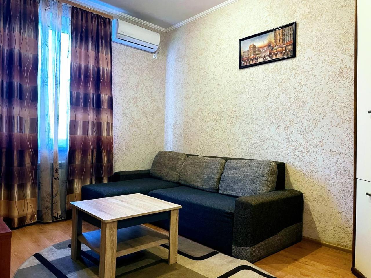 Апартаменты в центре Кривого Рога Кривой Рог Экстерьер фото
